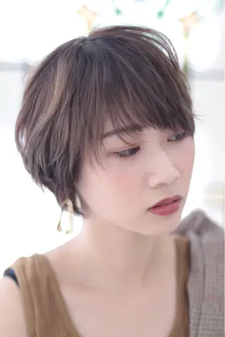 ショート カラー ハイトーン/小顔 カット/Ayumuのヘアスタイル