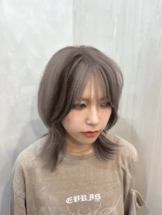 ミディアム カラー 小川 舜人のヘアスタイル
