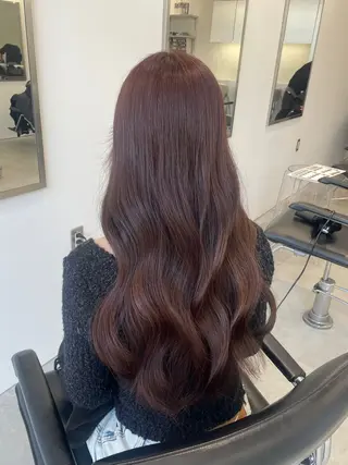 ロング カラー 鶴町 桃香のヘアスタイル