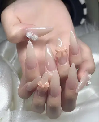 ネイル YOLO NAILのネイルデザイン