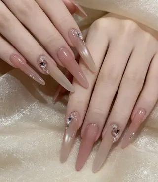 ネイル Luvia harumiのネイルデザイン