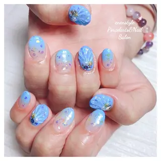 ミディアム ネイル 🐾enen style 🐾のネイルデザイン