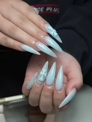 ネイル Julli NailStudioのネイルデザイン