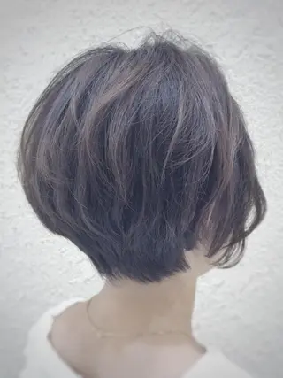 ショート カラー パーマ ビビデ枚方店 店長 濵添 健太郎のヘアスタイル