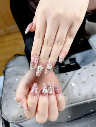 ネイル THANHTHANH NAILのネイルデザイン