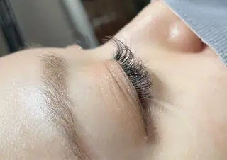 マツエク・マツパ noilashroo m恵比寿🎀Rukaのマツエク・マツパデザイン