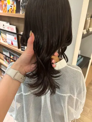 ミディアム モテ髪🫧赤み消し カラー表参道きょうこのヘアスタイル