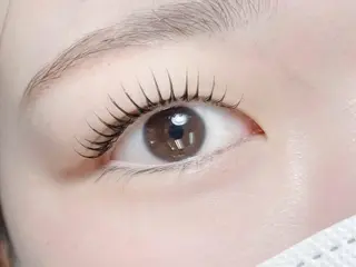 マツエク・マツパ BEKCYLASH 札幌アカデミー 2のマツエク・マツパデザイン