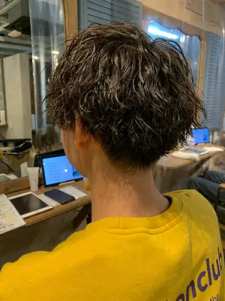 パーマ メンズ repose日本橋 室町のヘアスタイル