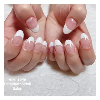 ミディアム ネイル 🐾enen style 🐾のネイルデザイン