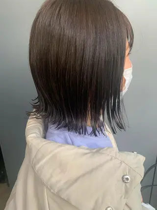 ショート カラー ヘアアレンジ サナ🌱 切りっぱなしボブのヘアスタイル