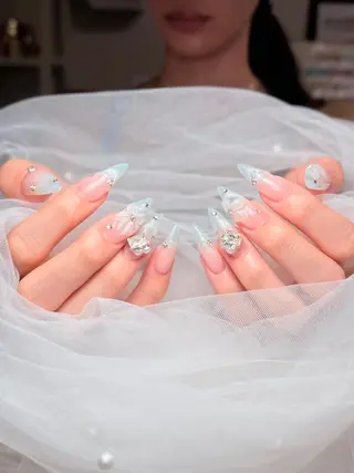 ネイル Cloudy Chan Nailのネイルデザイン