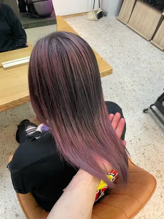 セミロング ))ブリーチ特化(( 渡邉 怜のヘアスタイル