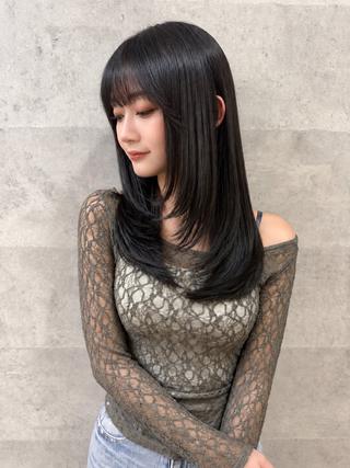 セミロング カラー Grow by NYNY 打越裕樹のヘアスタイル