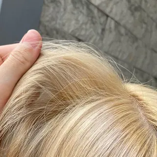 ショート カラー JUURI- Shionのヘアスタイル