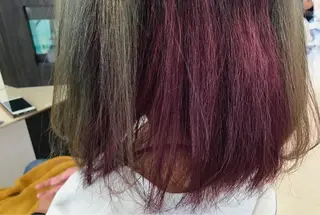 ショート カラー Oopsレイヤー 加藤澄都のヘアスタイル