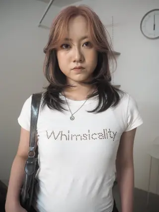 ミディアム カラー イシイ モエカのヘアスタイル