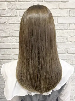セミロング 髪質改善/レイヤー/ 小顔/デザインのヘアスタイル