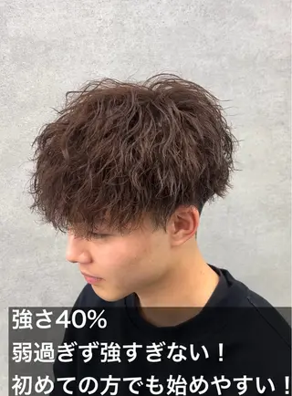 パーマ メンズ ツイスパ/シャドウ MANARUのヘアスタイル