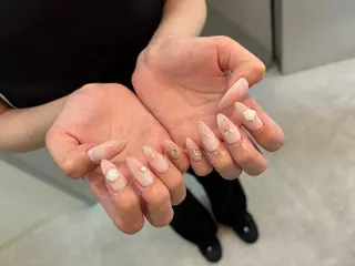 ネイル Mai :矢場町 ニュアンス🌿アートのネイルデザイン