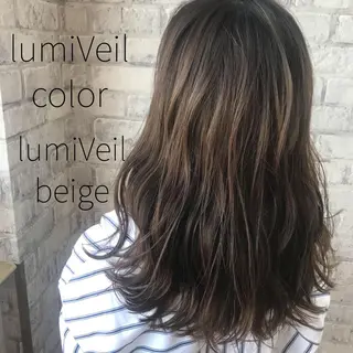 ミディアム カラー Oopsレイヤー 加藤澄都のヘアスタイル