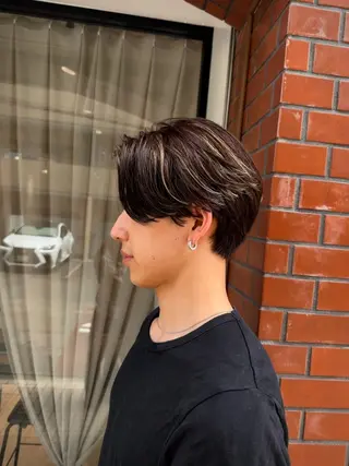 ショート パーマ メンズ 保坂 駿太郎のヘアスタイル