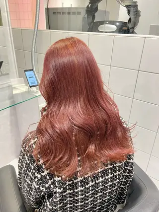 セミロング カラー センターパート特化 井上健太のヘアスタイル