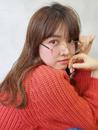 セミロング カラー ヘアアレンジ 仁科 美乃里のヘアスタイル
