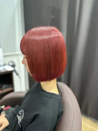 カラー TOMOMI /フロレゾンのヘアスタイル