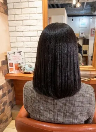 セミロング カラー flencia 丸 和博|カットのヘアスタイル