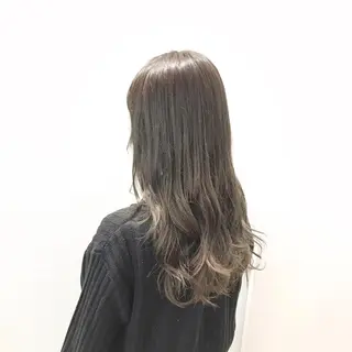 カラー 小林 亮平のヘアスタイル