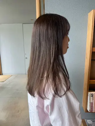 カラー cocoro /レイヤーカットのヘアスタイル