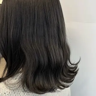 ミディアム カラー 透明感カラー/ レイヤー　YUKAのヘアスタイル