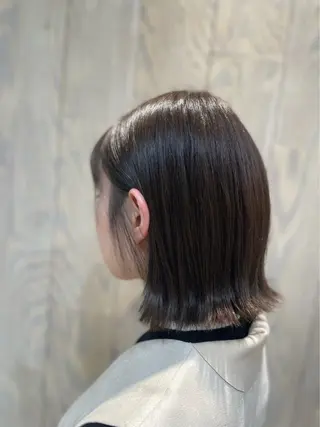 ミディアム 亀田 実花のヘアスタイル