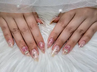 ネイル H azのネイルデザイン