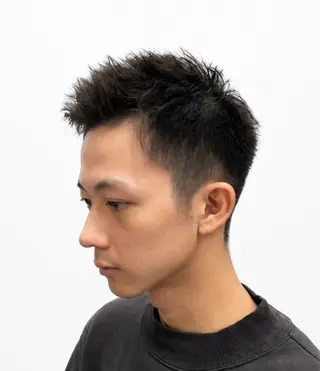 ショート メンズ インフィニィトネオ 三浦のヘアスタイル