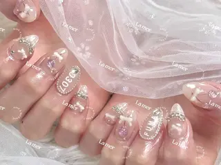ネイル 🌻 Momoko_のネイルデザイン