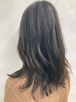 セミロング カラー ブリーチ&似合せボブ 田中寛十のヘアスタイル