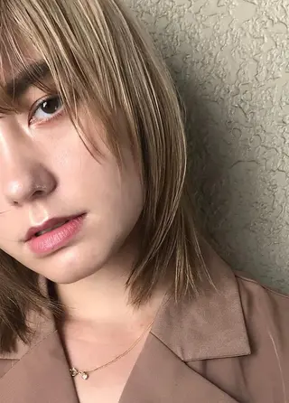 ミディアム 🌼U24 ヘアデザインラボのヘアスタイル