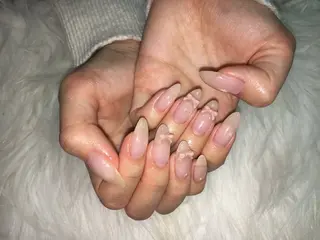 ネイル Mauvely akariのネイルデザイン