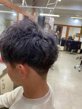 ショート カラー ブリーチカラー🫧 森　凪沙のヘアスタイル