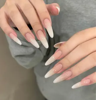 ネイル Dione Nail きよみのネイルデザイン