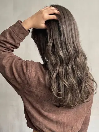 カラー ecoo Sakineのヘアスタイル