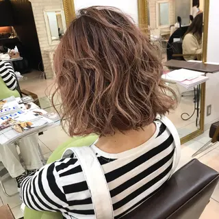 ミディアム カラー ヘアアレンジ ナチュラル艶ヘア 🌸内田彩香のヘアスタイル