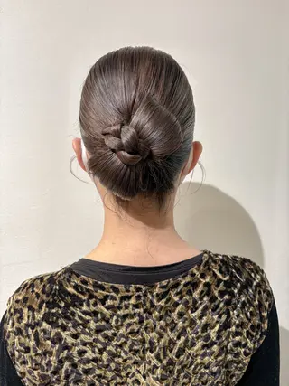 セミロング ヘアアレンジ cut/nail ▫️イチカ🌻のネイルデザイン