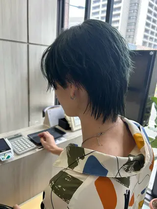 カラー メンズ 川上 紗也加のヘアスタイル