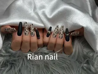 ネイル 長さだし専門Rian ネイルスクールのネイルデザイン