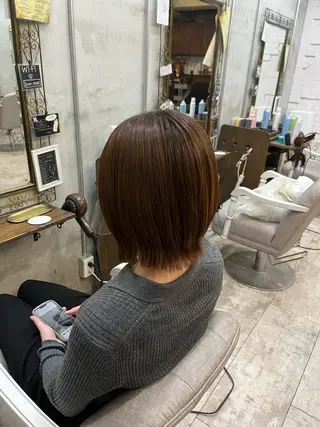 ショート 艶髪/ハイトーン/ ヘアセット/モエノのヘアスタイル