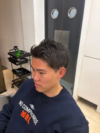 ショート 芦分 裕太のヘアスタイル