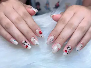 ネイル Lisa Nail Salonのネイルデザイン